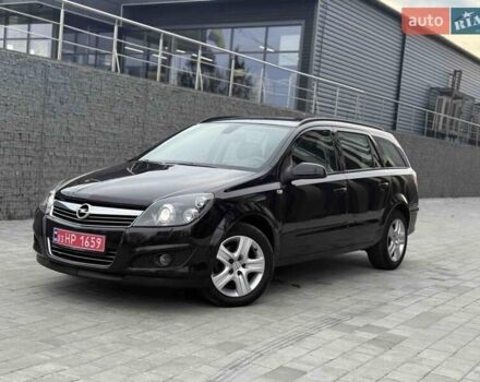 Черный Опель Астра, объемом двигателя 1.6 л и пробегом 240 тыс. км за 5550 $, фото 19 на Automoto.ua