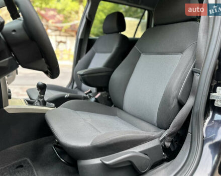 Черный Опель Астра, объемом двигателя 1.6 л и пробегом 157 тыс. км за 5499 $, фото 118 на Automoto.ua