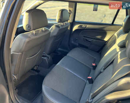 Опель Астра 2009 в Тернополе на Automoto.ua Черный Опель Астра, объемом двигателя 1.6 л и пробегом 261 тыс. км за 5600 $, фото 15 на Automoto.ua