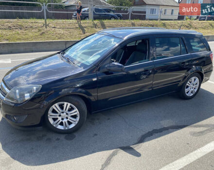 Черный Опель Астра, объемом двигателя 1.6 л и пробегом 208 тыс. км за 6050 $, фото 6 на Automoto.ua