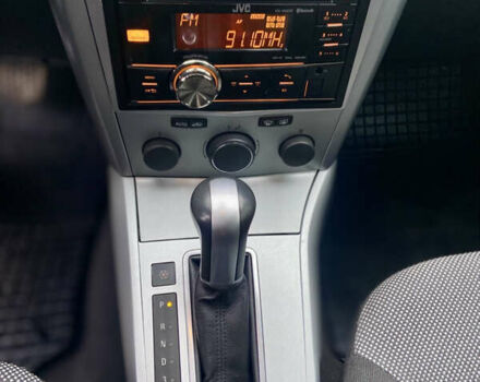 Черный Опель Астра, объемом двигателя 1.8 л и пробегом 200 тыс. км за 6999 $, фото 15 на Automoto.ua