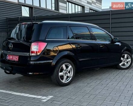 Черный Опель Астра, объемом двигателя 1.6 л и пробегом 160 тыс. км за 6200 $, фото 22 на Automoto.ua