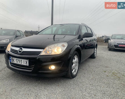 Черный Опель Астра, объемом двигателя 1.6 л и пробегом 232 тыс. км за 5500 $, фото 1 на Automoto.ua
