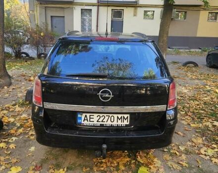 Опель Астра 2009 в Днепре (Днепропетровске) на Automoto.ua Черный Опель Астра, объемом двигателя 1.6 л и пробегом 275 тыс. км за 6200 $, фото 6 на Automoto.ua