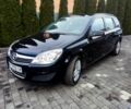 Черный Опель Астра, объемом двигателя 1.6 л и пробегом 220 тыс. км за 5800 $, фото 1 на Automoto.ua