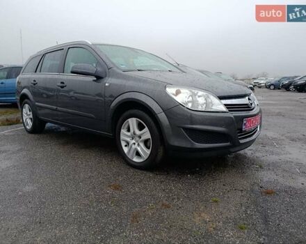 Черный Опель Астра, объемом двигателя 1.8 л и пробегом 178 тыс. км за 6800 $, фото 9 на Automoto.ua