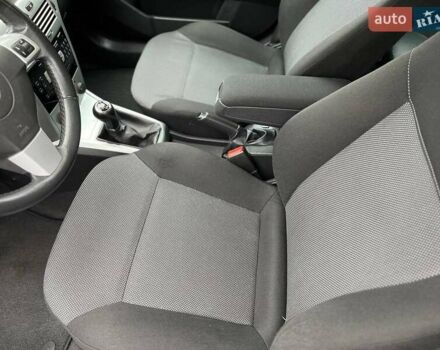 Черный Опель Астра, объемом двигателя 1.6 л и пробегом 199 тыс. км за 6499 $, фото 35 на Automoto.ua