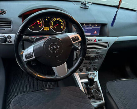 Чорний Опель Астра, об'ємом двигуна 1.7 л та пробігом 320 тис. км за 4600 $, фото 11 на Automoto.ua