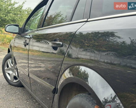 Черный Опель Астра, объемом двигателя 1.6 л и пробегом 210 тыс. км за 6400 $, фото 7 на Automoto.ua