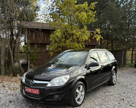 Опель Астра 2009 у Белой Церкве на Automoto.ua Чорний Опель Астра, об'ємом двигуна 1.6 л та пробігом 240 тис. км за 5900 $, фото 1 на Automoto.ua