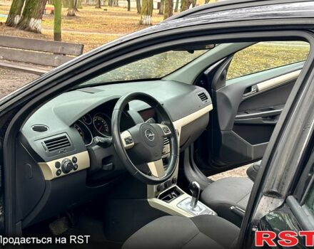 Чорний Опель Астра, об'ємом двигуна 16 л та пробігом 288 тис. км за 4950 $, фото 6 на Automoto.ua
