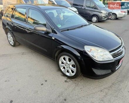 Черный Опель Астра, объемом двигателя 1.4 л и пробегом 170 тыс. км за 4900 $, фото 5 на Automoto.ua