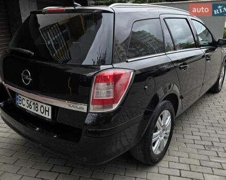 Черный Опель Астра, объемом двигателя 1.7 л и пробегом 224 тыс. км за 5599 $, фото 9 на Automoto.ua