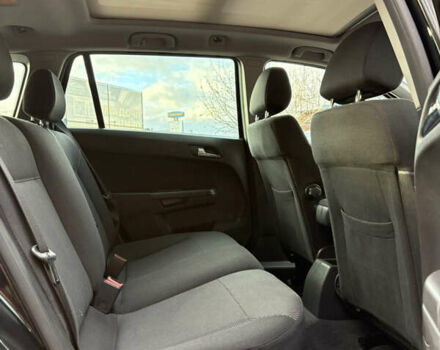 Опель Астра 2009 у Белой Церкве на Automoto.ua Чорний Опель Астра, об'ємом двигуна 1.6 л та пробігом 240 тис. км за 5900 $, фото 43 на Automoto.ua