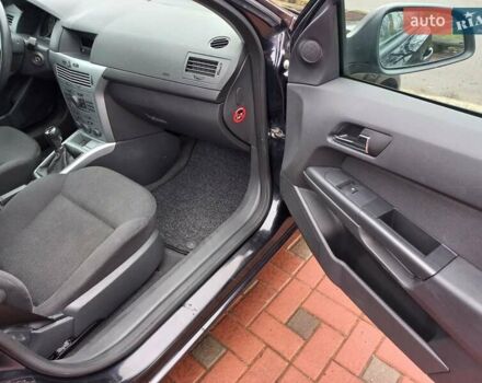 Чорний Опель Астра, об'ємом двигуна 1.8 л та пробігом 200 тис. км за 5750 $, фото 45 на Automoto.ua