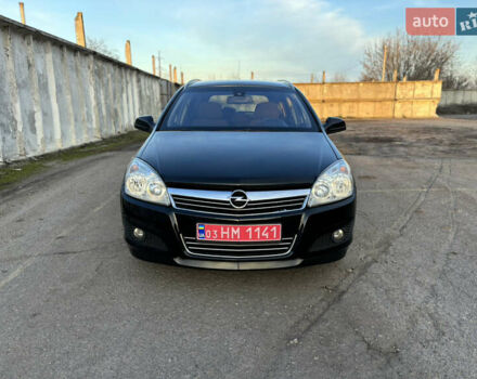 Черный Опель Астра, объемом двигателя 1.6 л и пробегом 217 тыс. км за 6200 $, фото 1 на Automoto.ua