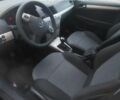 Черный Опель Астра, объемом двигателя 1.6 л и пробегом 225 тыс. км за 5700 $, фото 2 на Automoto.ua