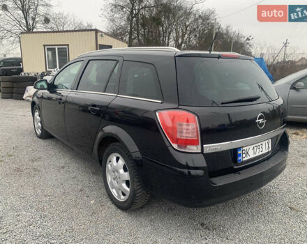 Черный Опель Астра, объемом двигателя 1.6 л и пробегом 232 тыс. км за 5500 $, фото 9 на Automoto.ua