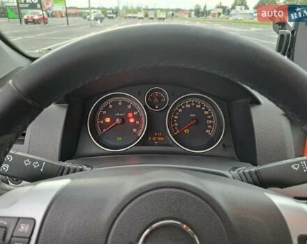 Черный Опель Астра, объемом двигателя 1.6 л и пробегом 212 тыс. км за 5200 $, фото 18 на Automoto.ua