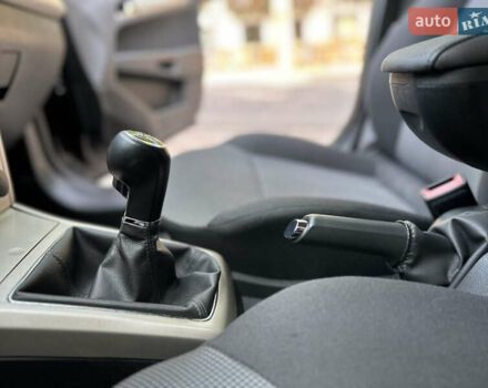 Черный Опель Астра, объемом двигателя 1.6 л и пробегом 157 тыс. км за 5499 $, фото 115 на Automoto.ua