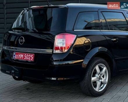 Черный Опель Астра, объемом двигателя 1.6 л и пробегом 160 тыс. км за 6200 $, фото 14 на Automoto.ua