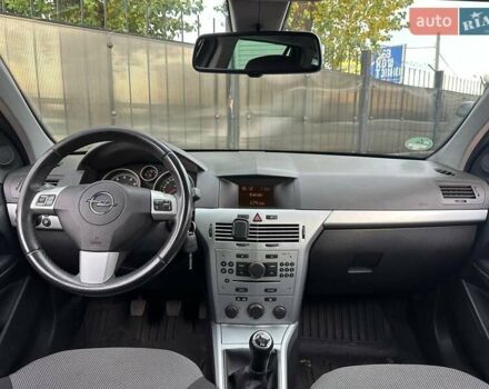 Чорний Опель Астра, об'ємом двигуна 1.6 л та пробігом 282 тис. км за 5490 $, фото 13 на Automoto.ua