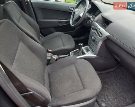 Чорний Опель Астра, об'ємом двигуна 1.8 л та пробігом 200 тис. км за 5750 $, фото 43 на Automoto.ua