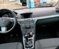 Черный Опель Астра, объемом двигателя 1.6 л и пробегом 267 тыс. км за 6700 $, фото 6 на Automoto.ua