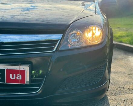 Черный Опель Астра, объемом двигателя 1.6 л и пробегом 219 тыс. км за 4510 $, фото 9 на Automoto.ua