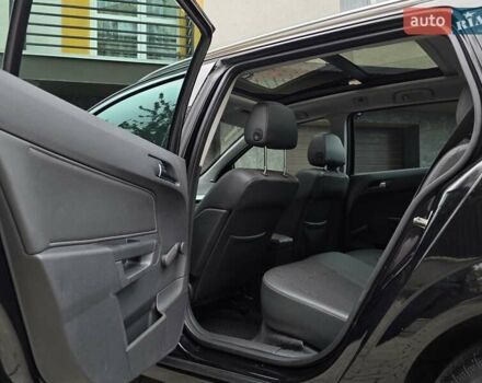 Черный Опель Астра, объемом двигателя 1.7 л и пробегом 224 тыс. км за 5650 $, фото 27 на Automoto.ua