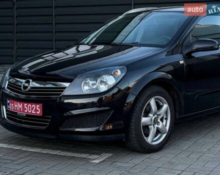 Черный Опель Астра, объемом двигателя 1.6 л и пробегом 160 тыс. км за 6200 $, фото 4 на Automoto.ua