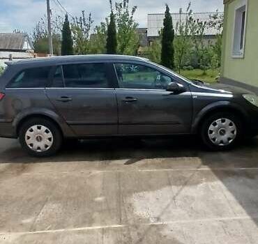 Черный Опель Астра, объемом двигателя 1.8 л и пробегом 164 тыс. км за 5500 $, фото 52 на Automoto.ua