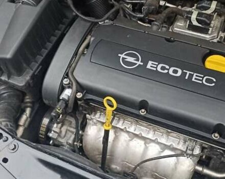 Черный Опель Астра, объемом двигателя 1.6 л и пробегом 249 тыс. км за 5650 $, фото 14 на Automoto.ua