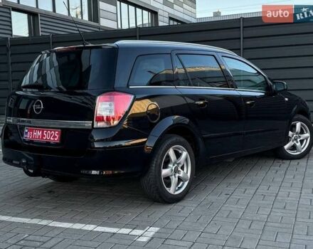 Черный Опель Астра, объемом двигателя 1.6 л и пробегом 160 тыс. км за 6200 $, фото 15 на Automoto.ua