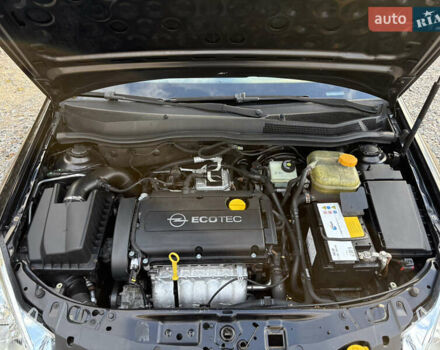 Опель Астра 2009 у Белой Церкве на Automoto.ua Чорний Опель Астра, об'ємом двигуна 1.6 л та пробігом 240 тис. км за 5900 $, фото 56 на Automoto.ua