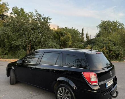 Опель Астра 2010 в Полтаве на Automoto.ua Черный Опель Астра, объемом двигателя 1.6 л и пробегом 260 тыс. км за 6500 $, фото 5 на Automoto.ua