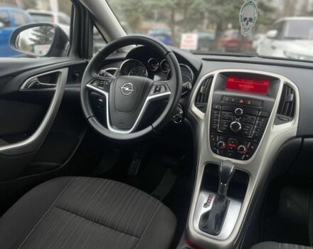 Черный Опель Астра, объемом двигателя 1.6 л и пробегом 172 тыс. км за 8600 $, фото 16 на Automoto.ua