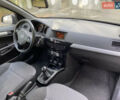 Черный Опель Астра, объемом двигателя 1.6 л и пробегом 200 тыс. км за 6400 $, фото 27 на Automoto.ua