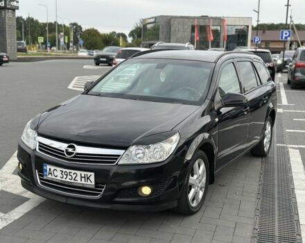 Опель Астра 2010 в Луцке на Automoto.ua Черный Опель Астра, объемом двигателя 1.6 л и пробегом 273 тыс. км за 4600 $, фото 7 на Automoto.ua