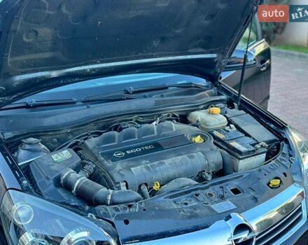 Черный Опель Астра, объемом двигателя 1.9 л и пробегом 310 тыс. км за 5500 $, фото 40 на Automoto.ua