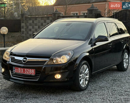 Черный Опель Астра, объемом двигателя 1.6 л и пробегом 252 тыс. км за 6400 $, фото 81 на Automoto.ua