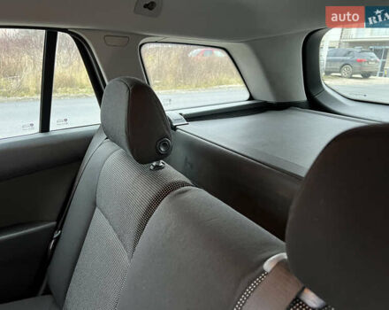 Черный Опель Астра, объемом двигателя 1.7 л и пробегом 264 тыс. км за 5799 $, фото 45 на Automoto.ua