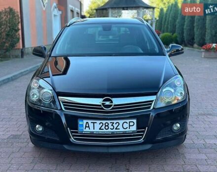 Черный Опель Астра, объемом двигателя 1.9 л и пробегом 310 тыс. км за 5500 $, фото 19 на Automoto.ua
