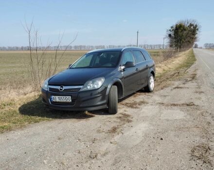 Опель Астра 2010 в Черкассах на Automoto.ua Черный Опель Астра, объемом двигателя 1.7 л и пробегом 300 тыс. км за 5400 $, фото 9 на Automoto.ua