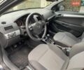 Черный Опель Астра, объемом двигателя 1.6 л и пробегом 173 тыс. км за 4350 $, фото 4 на Automoto.ua
