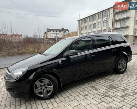 Черный Опель Астра, объемом двигателя 1.7 л и пробегом 264 тыс. км за 5799 $, фото 11 на Automoto.ua