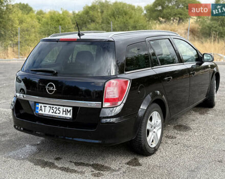 Черный Опель Астра, объемом двигателя 1.69 л и пробегом 334 тыс. км за 5900 $, фото 4 на Automoto.ua