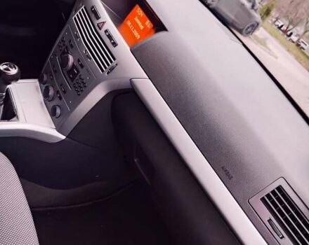 Черный Опель Астра, объемом двигателя 1.6 л и пробегом 237 тыс. км за 5350 $, фото 34 на Automoto.ua