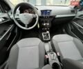 Черный Опель Астра, объемом двигателя 1.6 л и пробегом 250 тыс. км за 5500 $, фото 69 на Automoto.ua