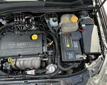 Черный Опель Астра, объемом двигателя 1.6 л и пробегом 226 тыс. км за 6500 $, фото 20 на Automoto.ua